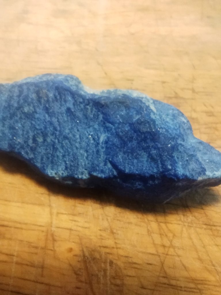 Lapis Lazuli brute de première qualité